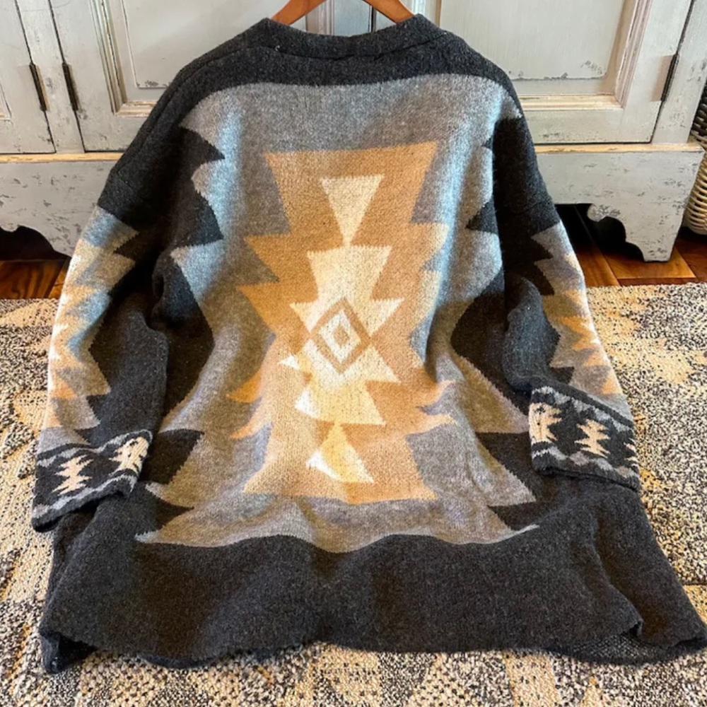 New Aztec Western Print Grey Long Cardigan Sweater Coat Western Cowichan - Picture 5 of 8